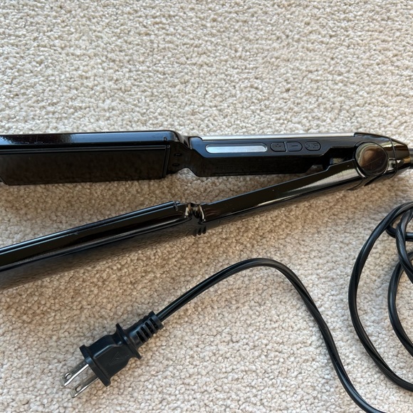 Conair Infiniti Pro Tourmaline Ceramic Flat Iron 2 Inch Instant Heat CS32BX - Picture 4 of 9